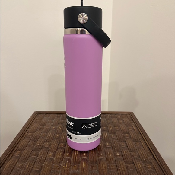 Hydro Flask Purple Bottle with Black Cap - Picture 7 of 8